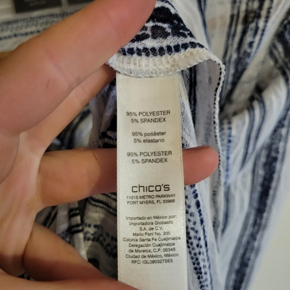 Chico's Travelers Button Down Long Sleeve Sheer Navy Blue White 1 Medium 8 - Picture 8 of 10